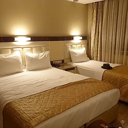 The Port 4*