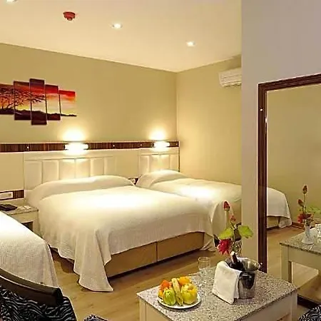 The Port Hotell 4*